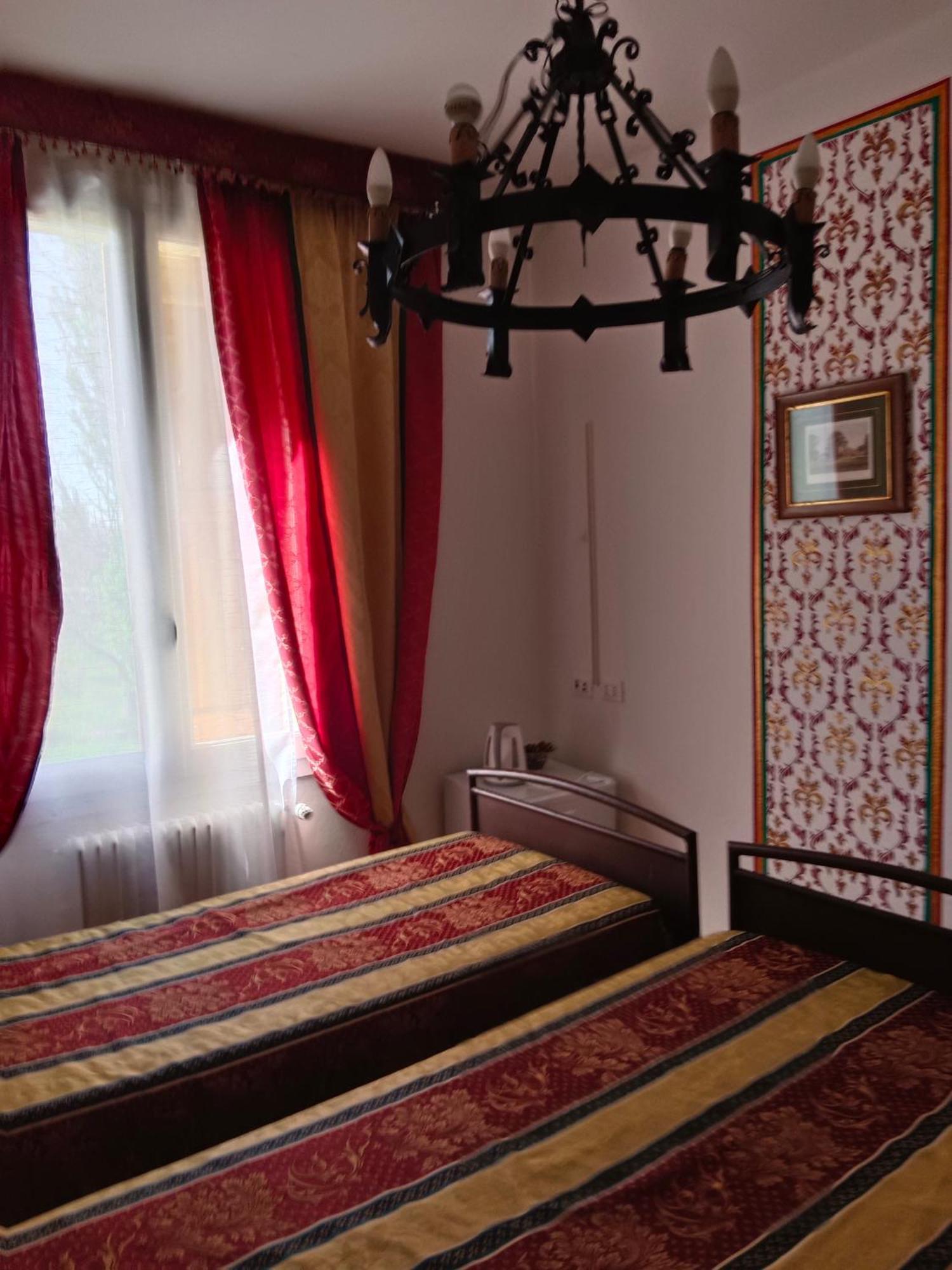 La Maison Rouge Crespellano Exteriér fotografie